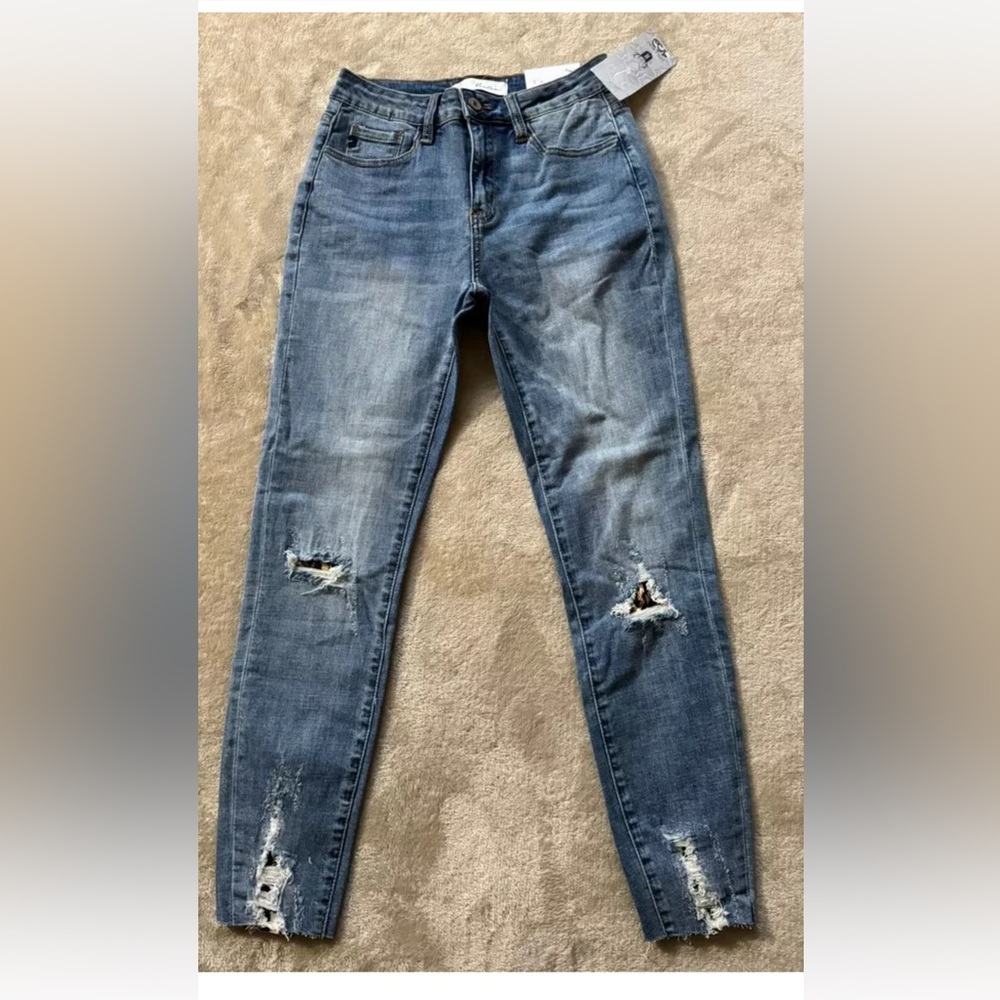 KanCan Women’s Leopard Patch High Rise Ankle Skinny Jeans Distressed Sz 5/26 NWT